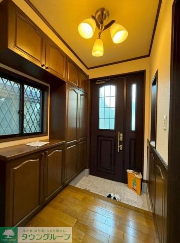 玄関(リビング/居室)