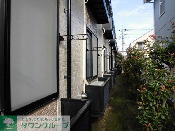 バルコニー(フラワーボックス)