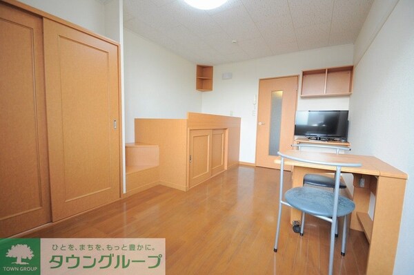 リビング・居室(仕様・設備は原状と異なる場合有。現状優先)