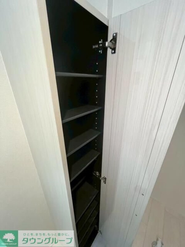 玄関(同タイプ物件写真)