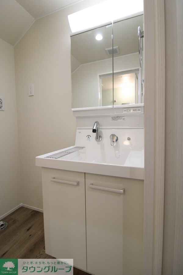 物件内観写真13　(洗面)