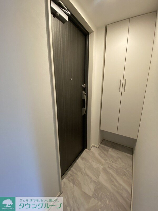 玄関(お部屋探しはタウンハウジングへ♪)
