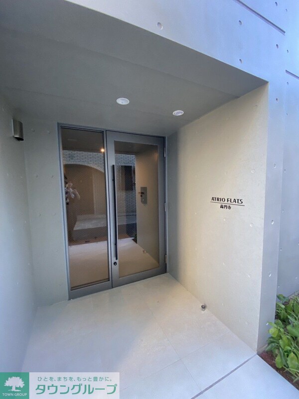 エントランス(お部屋探しはタウンハウジングへ♪)