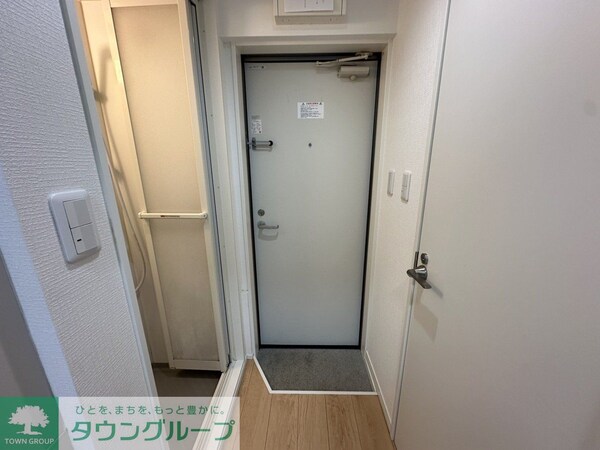 玄関(★他号室参考写真★)