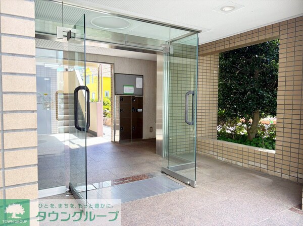 エントランス(エントランス)