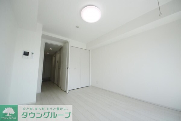 寝室(★白を基調としたお部屋です★)