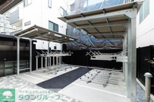 駐車場(駐車場)