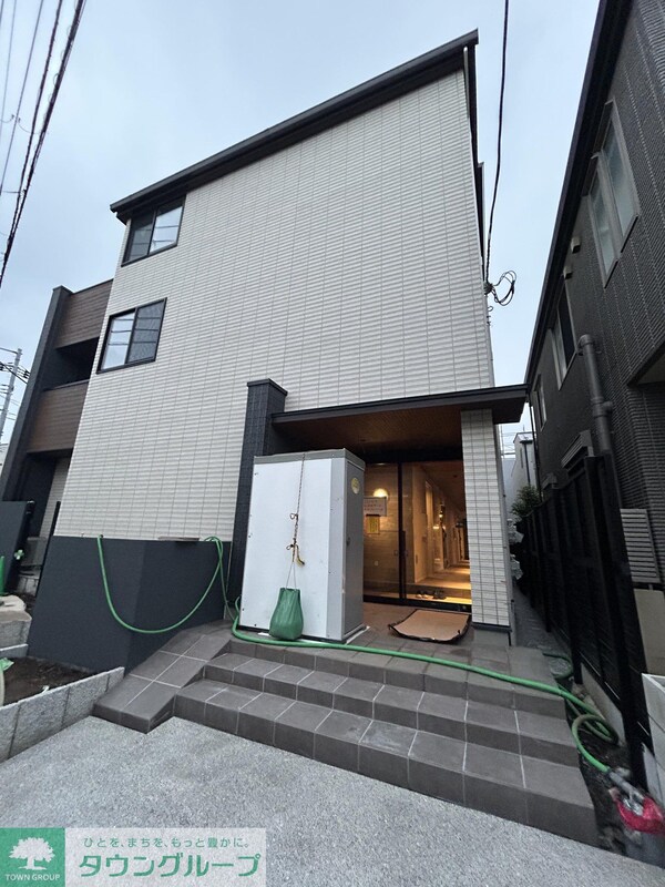 エントランス(バルコニー)
