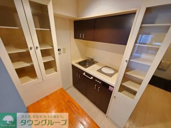 キッチン(別号室参照)