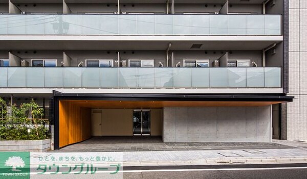 エントランス(2015年9月撮影)