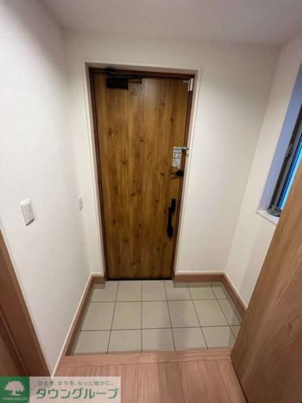 玄関(★お問い合わせはタウンハウジングまで★)