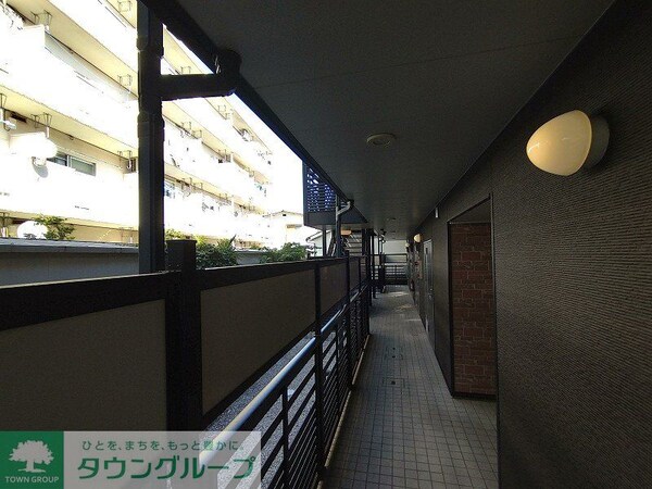 その他(玄関側)