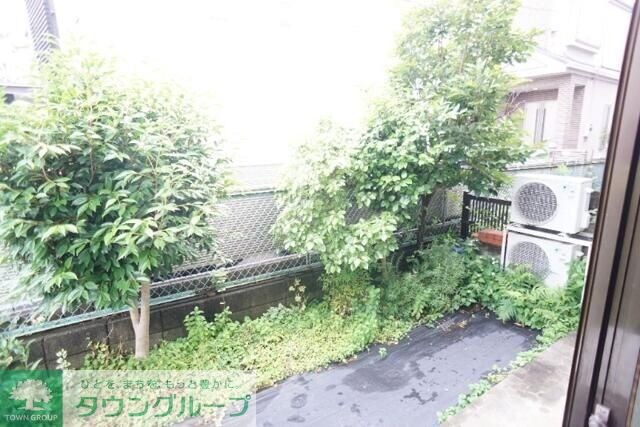 物件内観写真9　(庭)