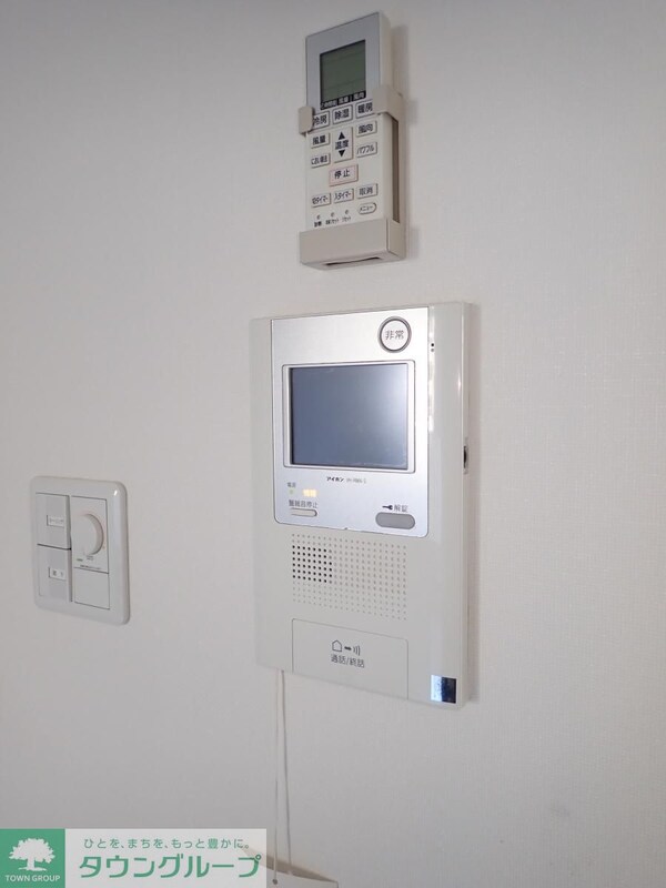 設備(モニター付インターホン)