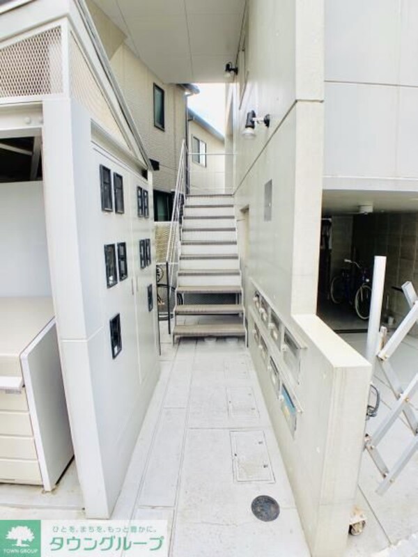 エントランス(お部屋探しはタウンハウジングへ♪)