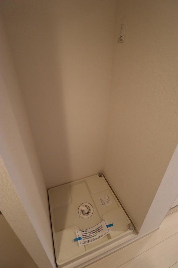 設備(洗濯機置き場)