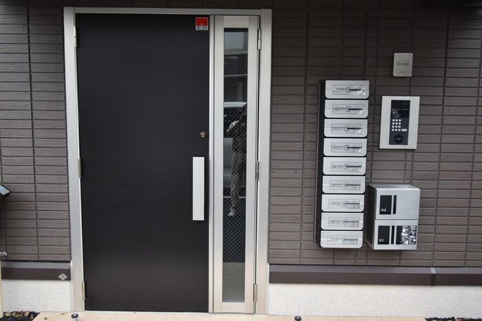 物件内観写真3　(エントランス)