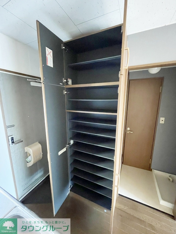 収納(★お部屋探しは株式会社タウンハウジング東京まで★)
