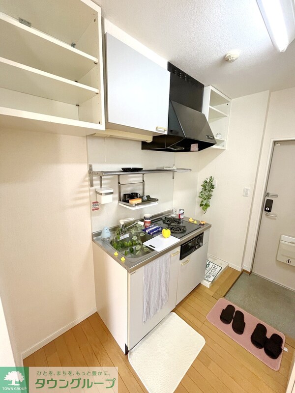 キッチン(★2口グリル付きシステムキッチンでお料理もばっちりです★)