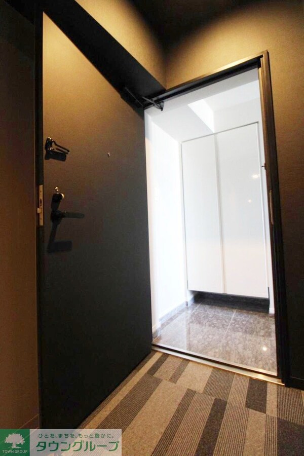 玄関(★お部屋探しはタウンハウジング高幡不動店まで★)