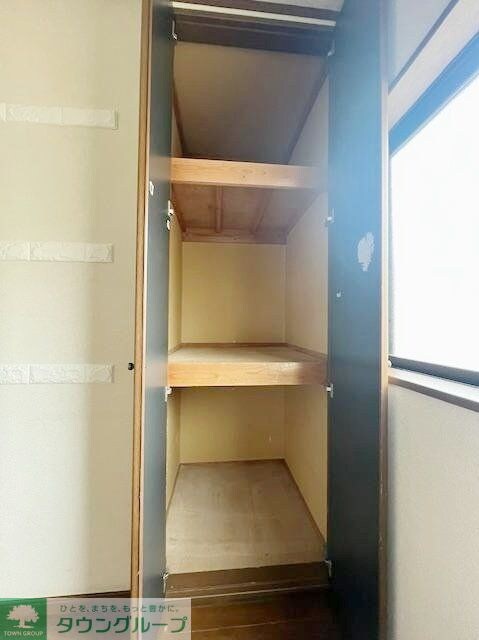 物件内観写真5　(収納)