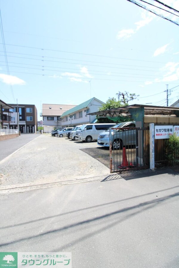 駐車場(駐車場)