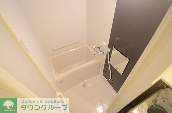 バス／シャワールーム等(仕様・設備は原状と異なる場合有。現状優先)