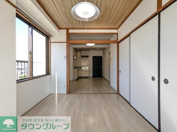 リビング・居室(★お部屋探しは株式会社タウンハウジング東京まで★)