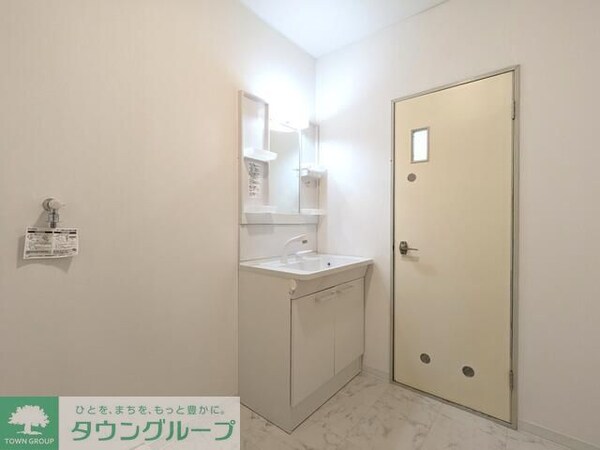 洗面(★お部屋探しは株式会社タウンハウジング東京まで★)
