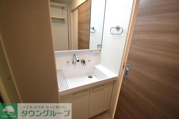 洗面(★お部屋探しは株式会社タウンハウジング東京まで★)