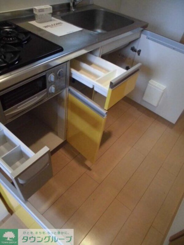 キッチン(★お部屋探しは株式会社タウンハウジング東京まで★)