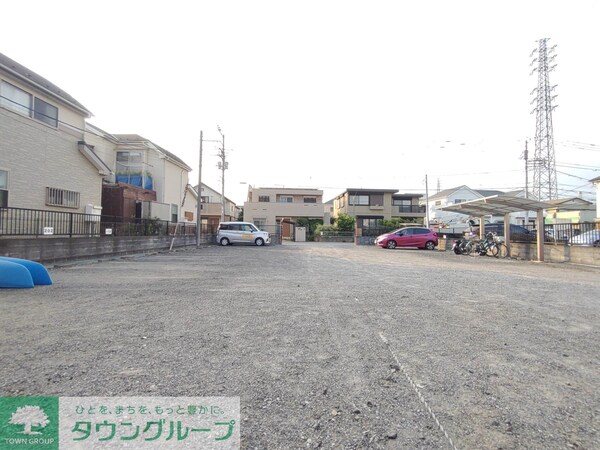 駐車場(駐車場)