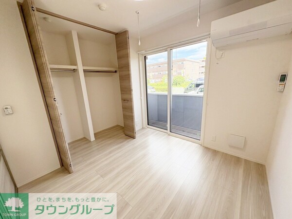 寝室(★お部屋探しは株式会社タウンハウジング東京まで★)