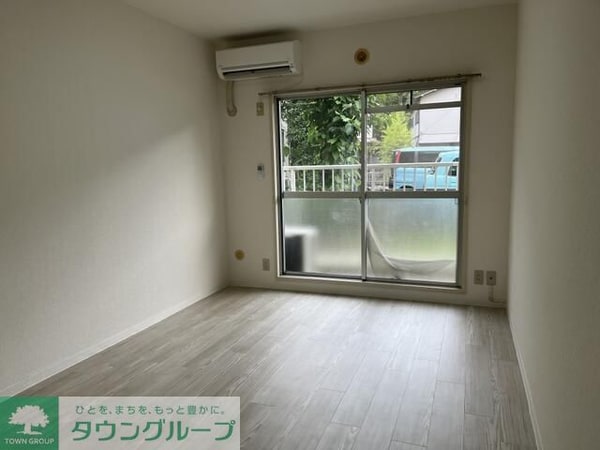 リビング・居室(★お部屋探しは株式会社タウンハウジング東京まで★)
