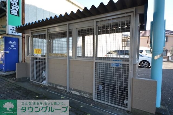 共有部分(ゴミ置き場)