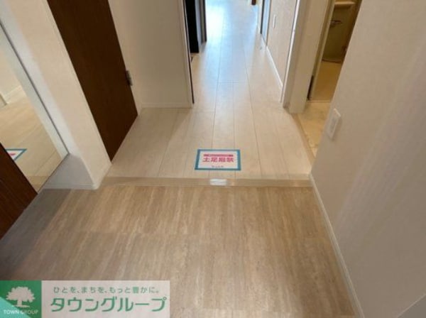 玄関(玄関)
