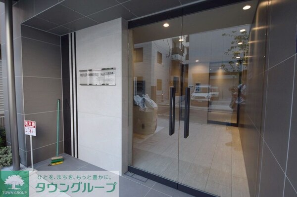 エントランス(エントランス)