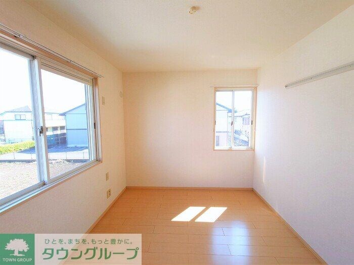 物件内観写真9　(リビング/居室)