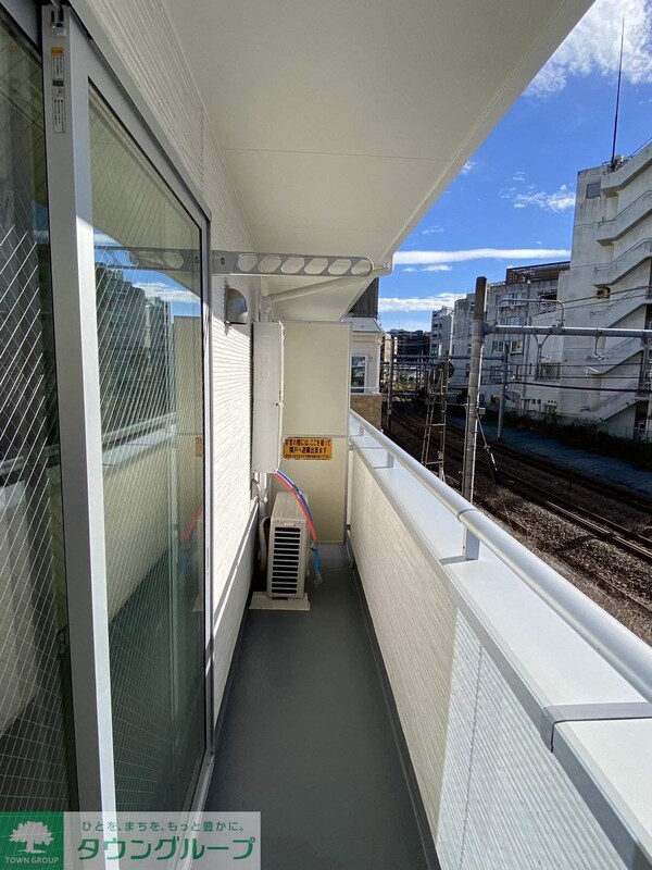 バルコニー(＊2階の同間取りの写真です。)