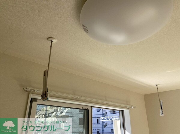 設備(＊2階の同間取りの写真です。)