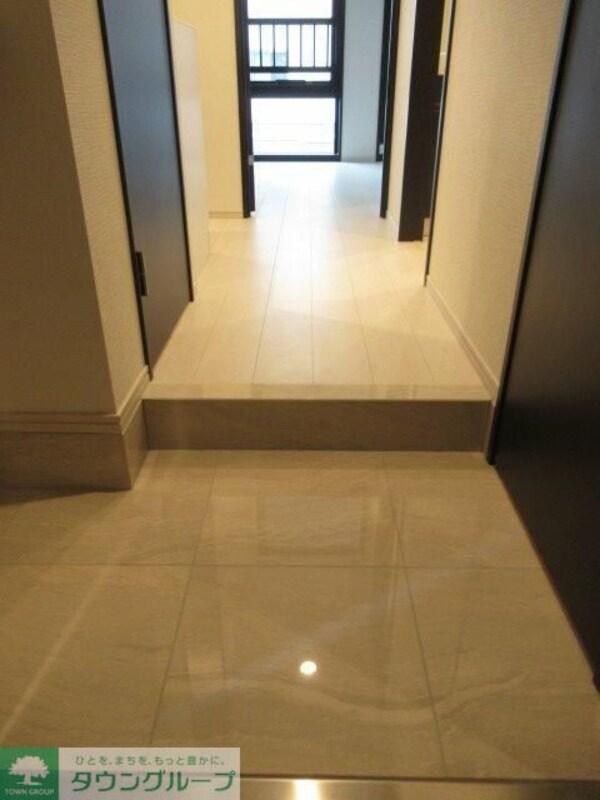 玄関(★お部屋探しは株式会社タウンハウジング東京まで★)