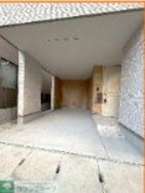 駐車場(エントランス)