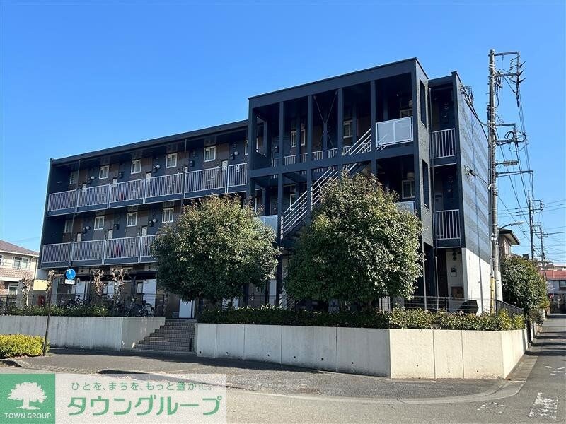 物件外観写真1　(2023年2月に外壁塗装いたしました。)