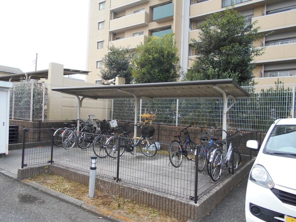 その他(駐輪場)
