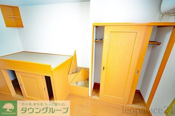 その他室内・内装(上には棚があります。)
