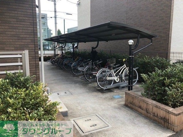 共有部分(駐輪場完備)