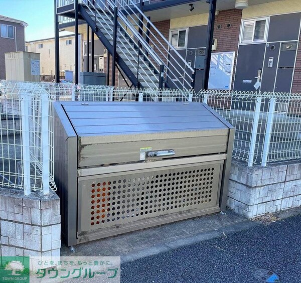 共有部分(専用ゴミ置き場)