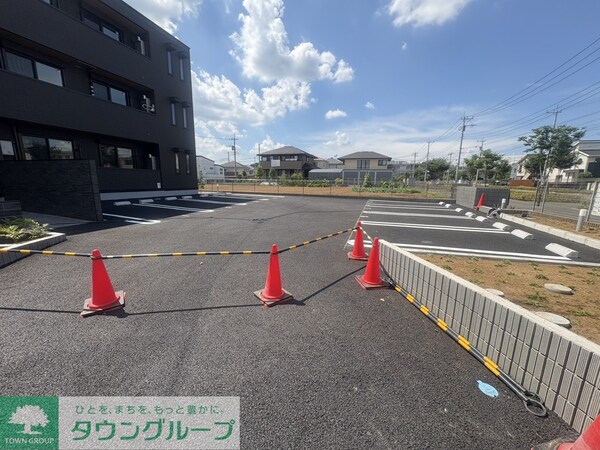 駐車場(駐車場)