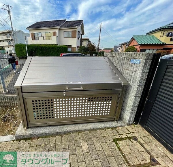 共有部分(専用ゴミ置き場)