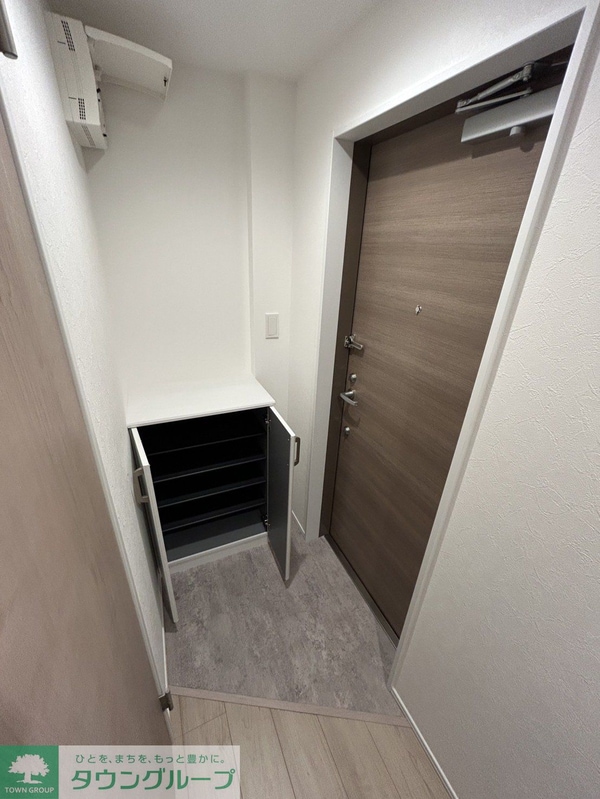 玄関(同会社施工参照　現状優先)